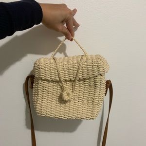 NWOT Woven Bag